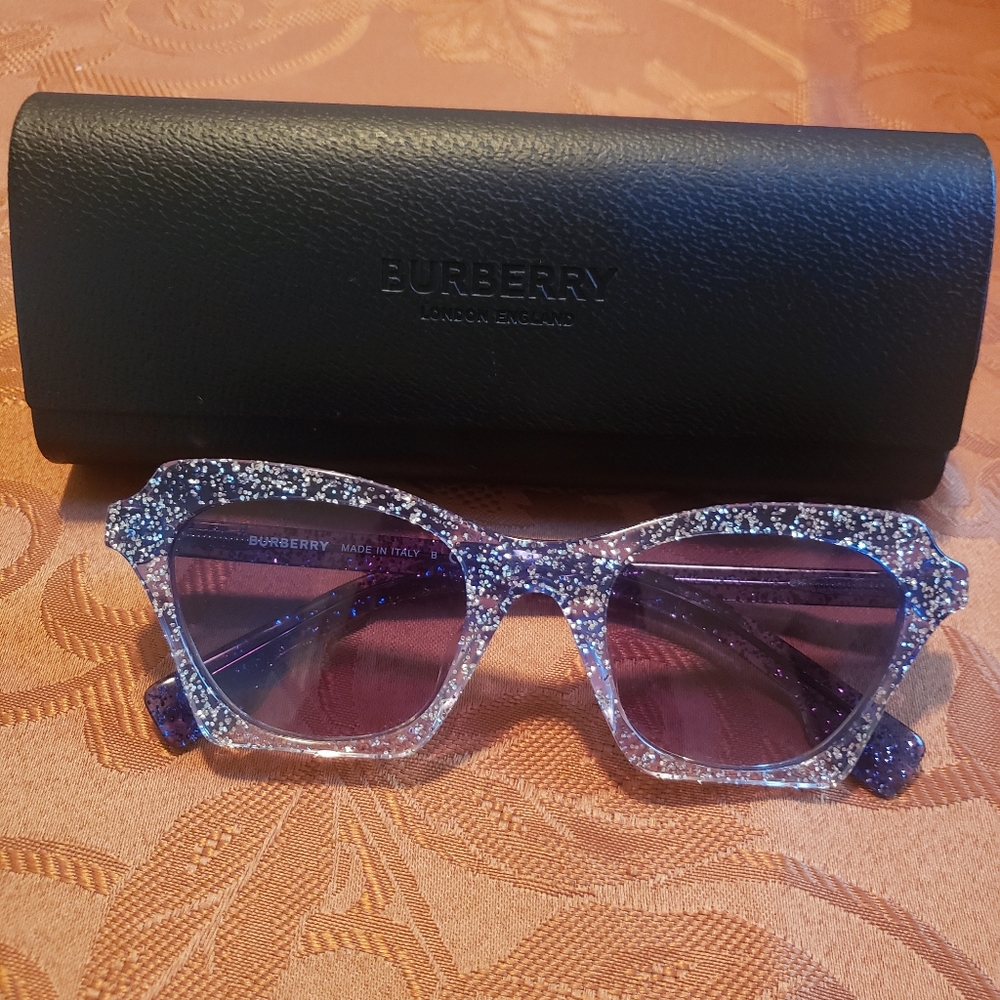 Burberry sunglasses